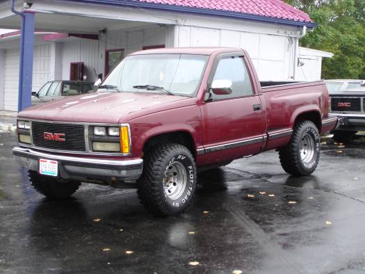1988 Chevrolet stepside 4x4 $2500 | Custom Full Size Truck Classifieds 